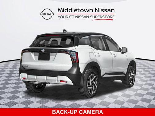 Aspen White/Super Black 2026 Nissan Kicks SV