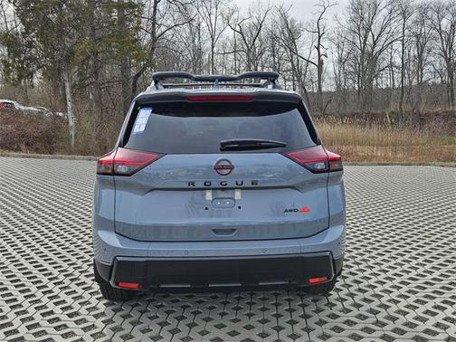 2025 Nissan Rogue Rock Creek