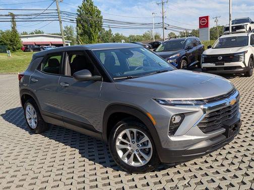 Sterling Gray Metallic 2024 Chevrolet Trailblazer LS