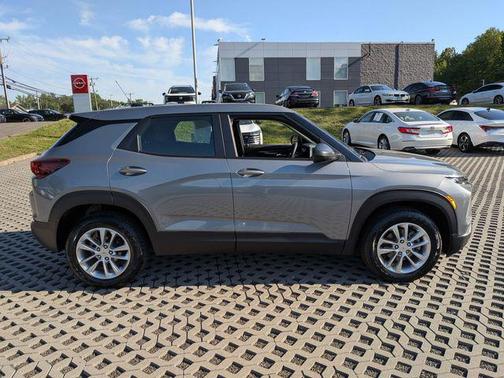 Sterling Gray Metallic 2024 Chevrolet Trailblazer LS
