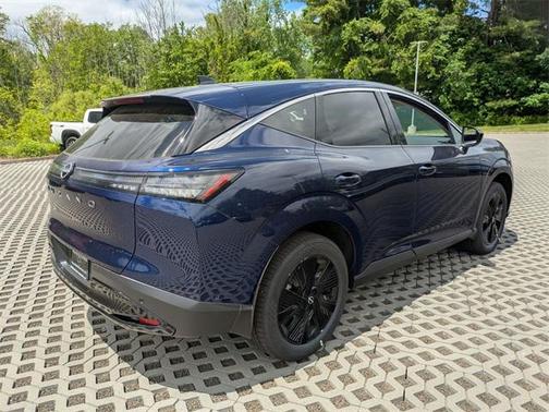 2025 Nissan Murano SV