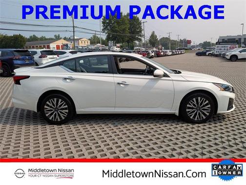 2023 Nissan Altima 2.5 SV