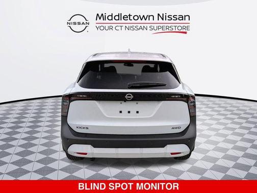 Fresh Powder 2025 Nissan Kicks SV