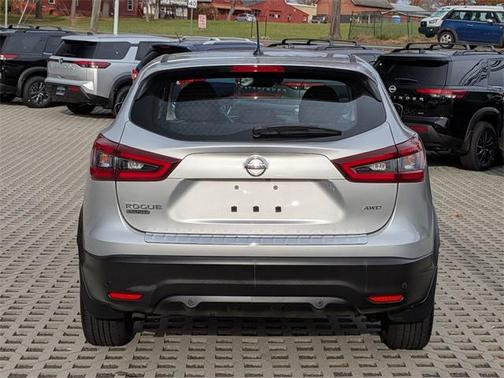 2020 Nissan Rogue Sport S