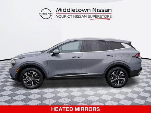 Everlasting Silver 2024 Kia Sportage EX