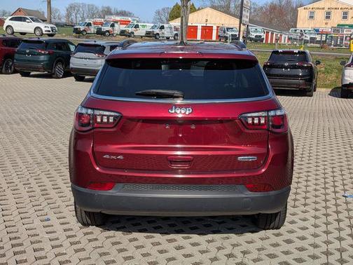 Velvet Red Pearlcoat 2021 Jeep Compass Latitude