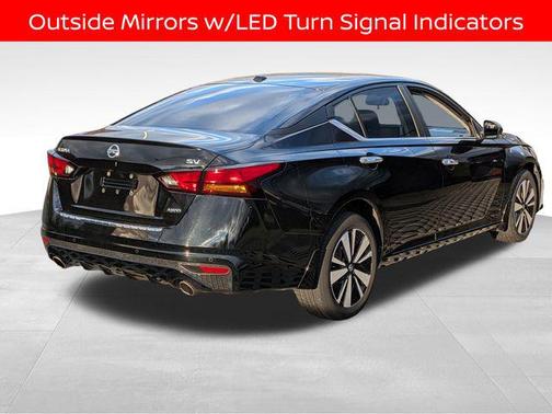 2021 Nissan Altima 2.5 SV