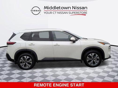 Pearl White Tricoat 2023 Nissan Rogue SV