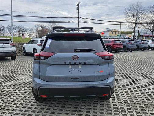 2025 Nissan Rogue Rock Creek