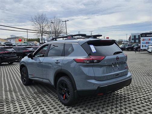 2025 Nissan Rogue Rock Creek