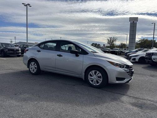 2025 Nissan Versa S
