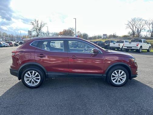 2020 Nissan Rogue Sport SV