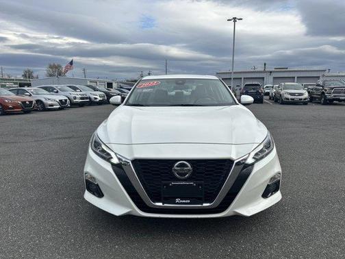 2022 Nissan Altima 2.5 SL