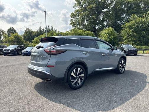 2022 Nissan Murano SL