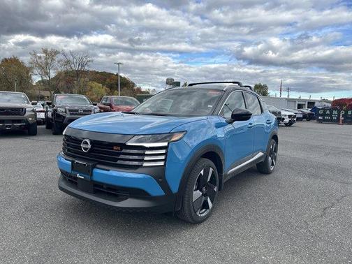 2026 Nissan Kicks SR