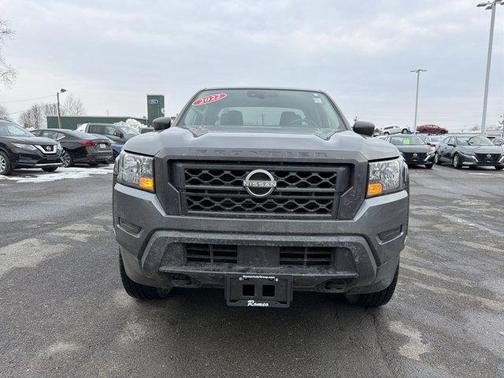 2022 Nissan Frontier S
