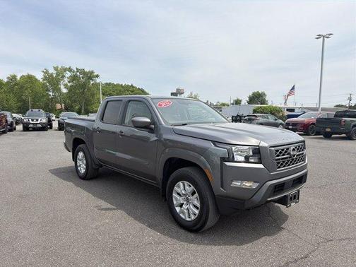 Gun Metallic 2022 Nissan Frontier SV