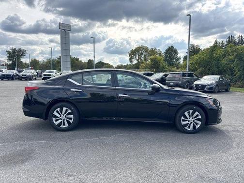 2025 Nissan Altima S