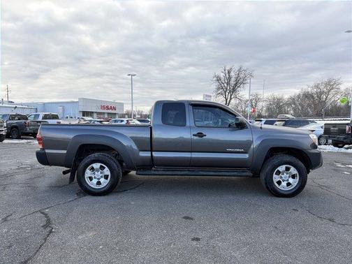 2013 Toyota Tacoma Base