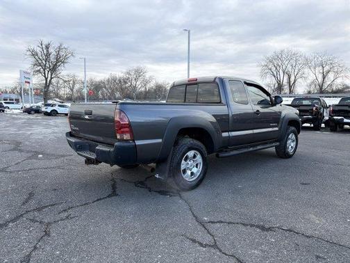 2013 Toyota Tacoma Base