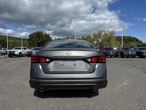 2025 Nissan Altima SL