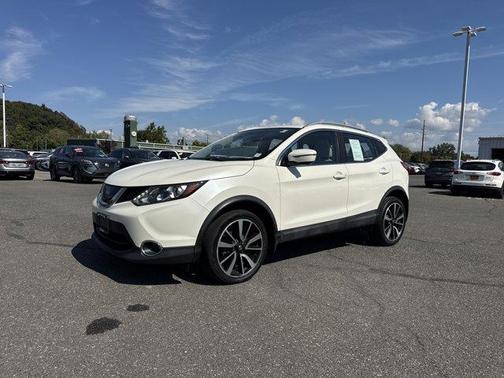 2017 Nissan Rogue Sport SL