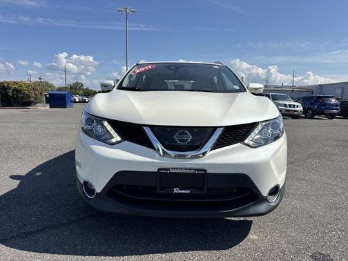 2017 Nissan Rogue Sport SL