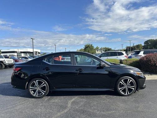 2023 Nissan Sentra SR