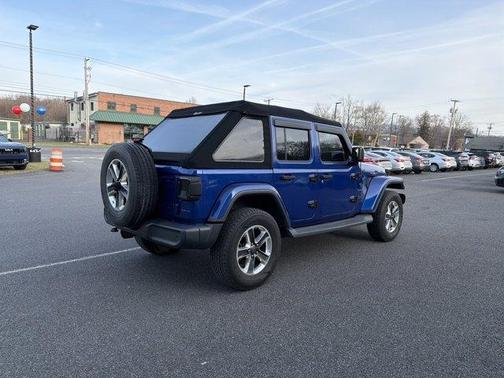 Ocean Blue Metallic 2018 Jeep Wrangler Unlimited Sahara