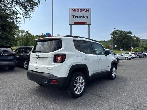 2022 Jeep Renegade Latitude
