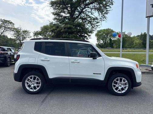 2022 Jeep Renegade Latitude