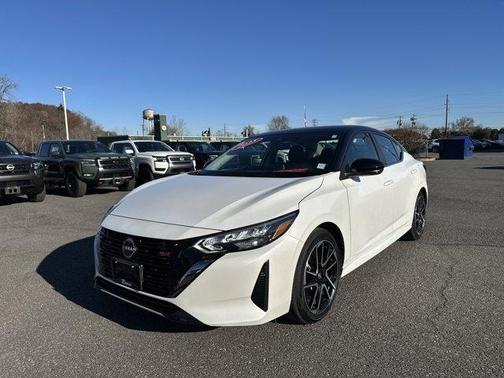 2025 Nissan Sentra SR