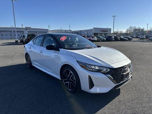 2025 Nissan Sentra SR