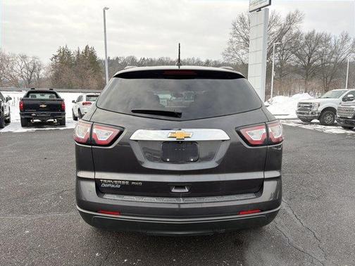 2017 Chevrolet Traverse LS