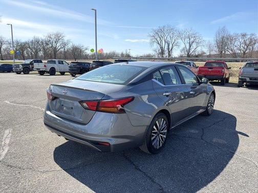 Gun Metallic 2024 Nissan Altima 2.5 SV