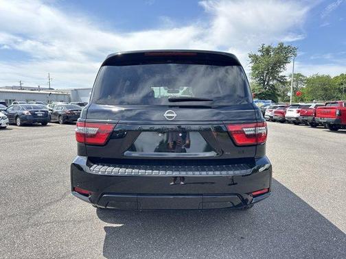 2021 Nissan Armada SL