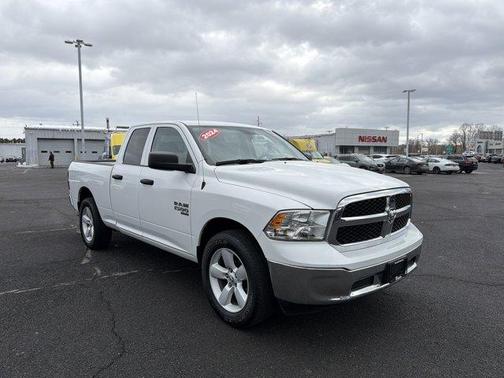 2024 RAM 1500 Classic SLT