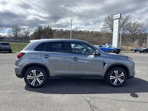 2024 Mitsubishi Outlander Sport 2.0 ES