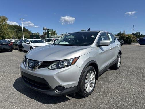 2018 Nissan Rogue Sport S