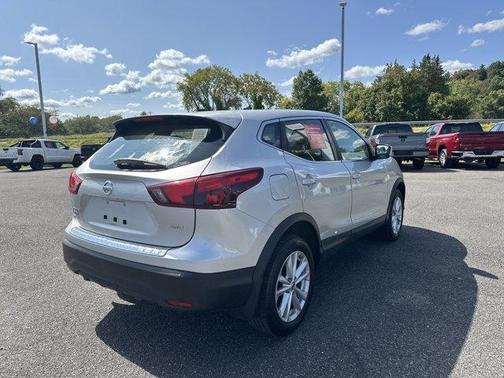 2018 Nissan Rogue Sport S