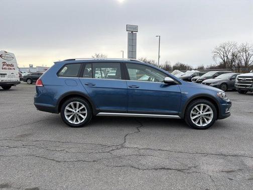2019 Volkswagen Golf Alltrack TSI SE
