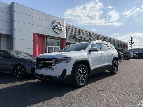 Summit White 2021 GMC Acadia SLE