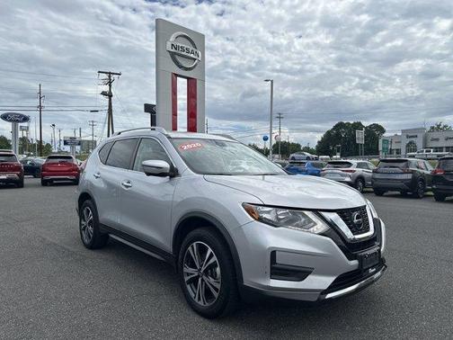 2020 Nissan Rogue SV