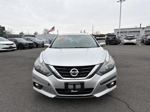 2016 Nissan Altima 2.5 SR