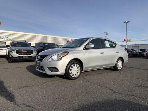 2019 Nissan Versa 1.6 SV