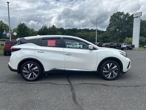 2024 Nissan Murano SL