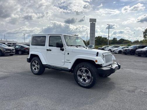 2018 Jeep Wrangler JK Sahara