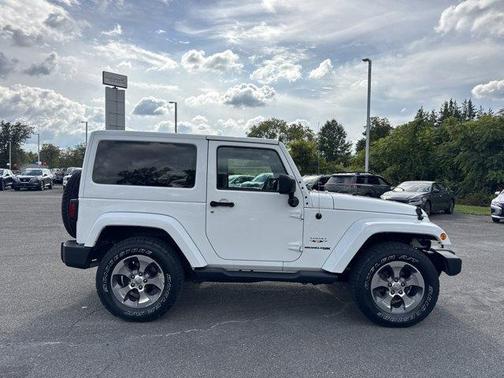 2018 Jeep Wrangler JK Sahara