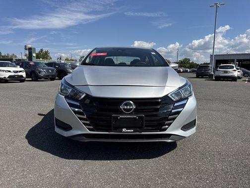 2023 Nissan Versa 1.6 SV