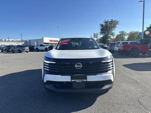 2025 Nissan Kicks S